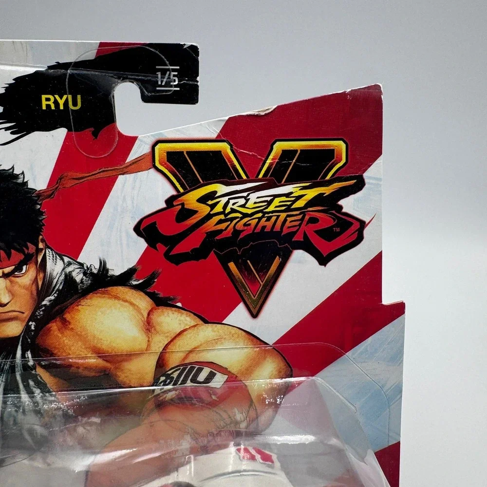 Hot Wheels Street Fighter V Ryu Character‎ Car 1/5 White Diecast GJJ30 2019 New